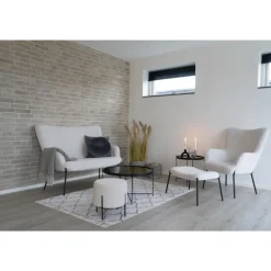 Alford Puf - Puf i hvid kunstig lammeskind