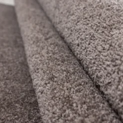 Ata Rund Kortluvet tæppe Ensfarvet - Mokka