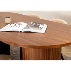 Bianca Oval Spisestuesæt - Sort