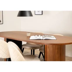 Bianca Oval Spisestuesæt - Sort