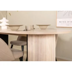 Bianca Oval Spisestuesæt - Sort