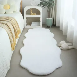 Caty Børnetæppe imiteret Fåreskind - Hvid