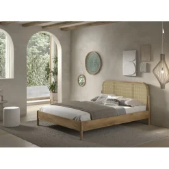 Dobbeltseng i eg med rattan gavl – Olive 160 x 200 cm + 2 natborde