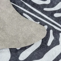 Etosha Vaskbart tæppe Imiteret Tiger Pels - Sort