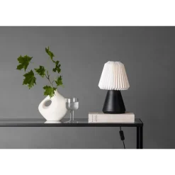 Fjallen Bordlampe - Sort og Hvid