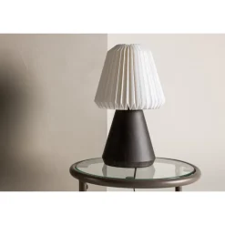 Fjallen Bordlampe - Valnød og Hvid