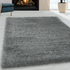 Fluffy tæppe - Lysegrå