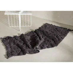 Hilma Tæppe - Mørkegrå