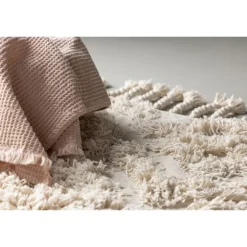 Hilma Tæppe - Off White