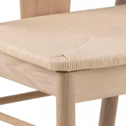 Janik Spisebordsstol med Armlæn – Off White Hvidpigmenteret Olieret Eg