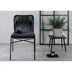 Julian Havestol - Sort