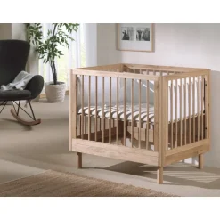 Kravlegård i eg Forrest Oak 95 × 75 cm – naturlig