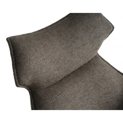 Liva Spisestuestol med armlæn - Sort stel - Sephia Brun stof