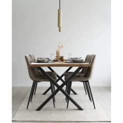 Menorca Tæppe - Flettet tæppe i sand - lavet af 100% genanvendt plastik 140x200 cm