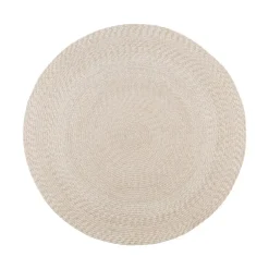 Menorca Tæppe - Rundt flettet tæppe i sand - lavet af 100% genanvendt plastik Ø120 cm