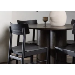 Olivia Spisebord og Montros Stole