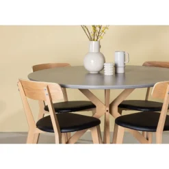 Piazza, Sanjos Spisebordssæt