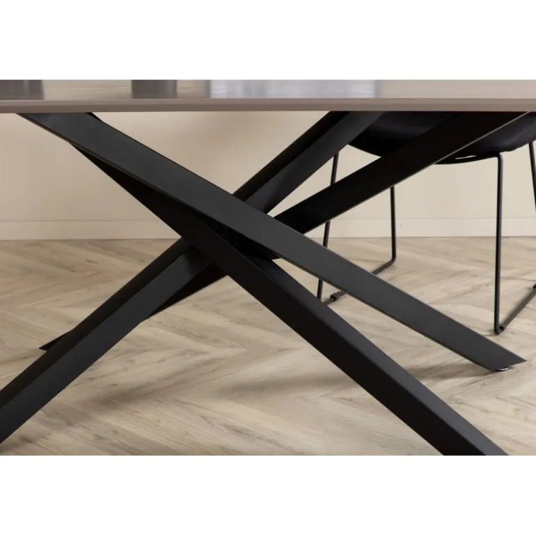 Piazza Spisebord - Sort og Mørkegrå