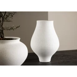 Rellis Vase - Hvid