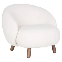Savona Lænestol - Lænestol i hvid kunstig lammeskind med valnødfarvede ben