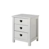 Sengebord i hvid – Amori natbord med 3 skuffer