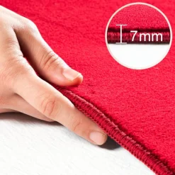 Sky Kortluvet Tæppeløber Ensfarvet - Rød