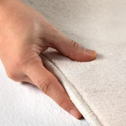 Sky Rund Kortluvet tæppe Ensfarvet - Creme