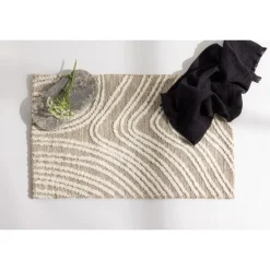 Vera Tæppe - Beige og Ivory